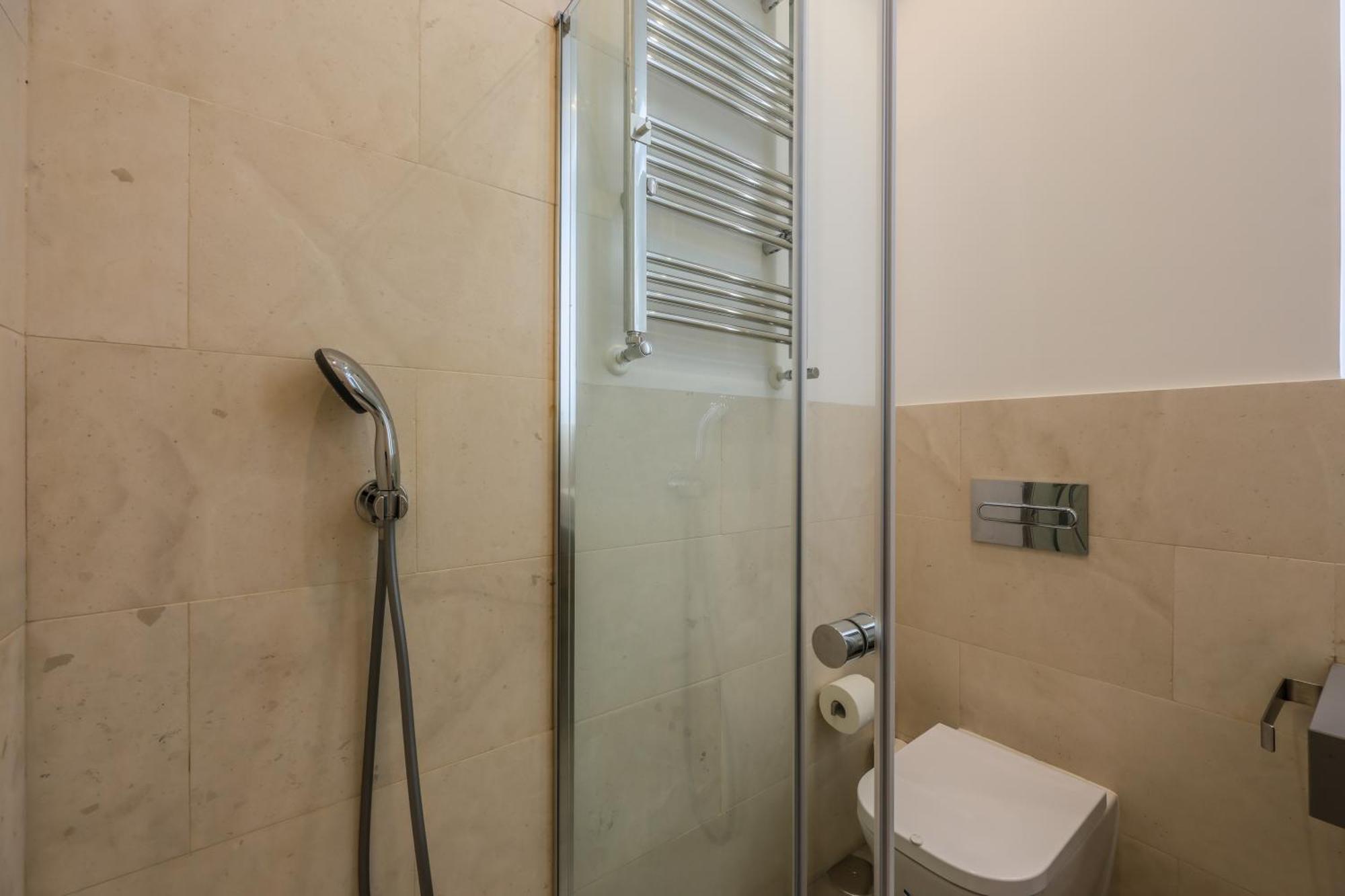 En El Corazon De Madrid, Casa Moderna Apartment ภายนอก รูปภาพ