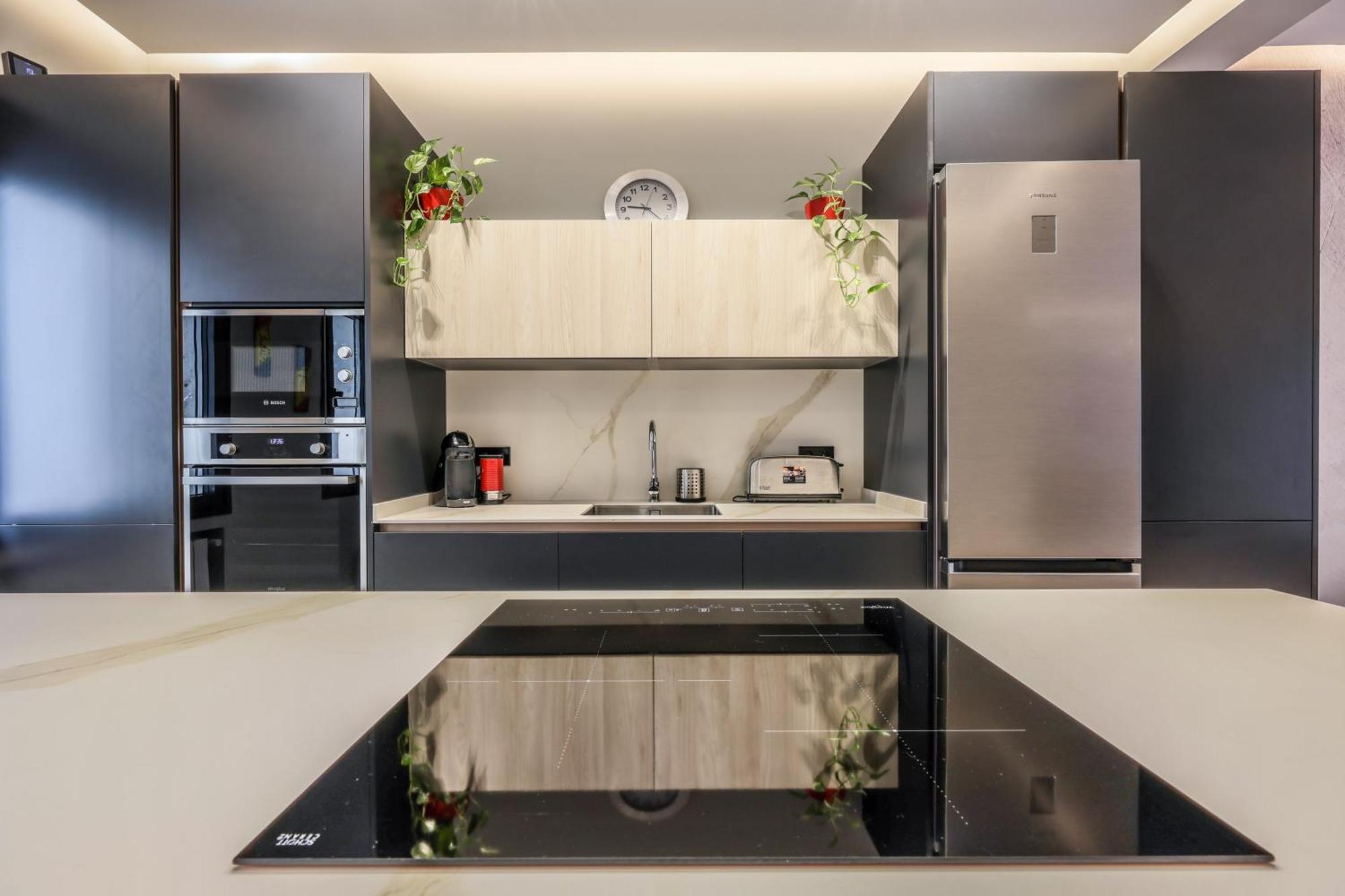 En El Corazon De Madrid, Casa Moderna Apartment ภายนอก รูปภาพ