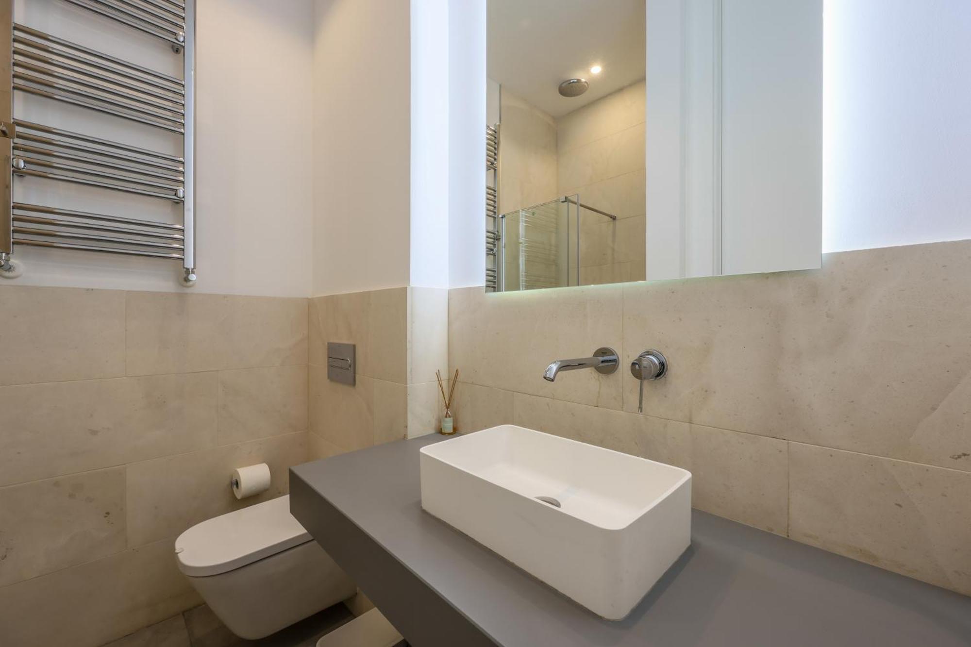 En El Corazon De Madrid, Casa Moderna Apartment ภายนอก รูปภาพ